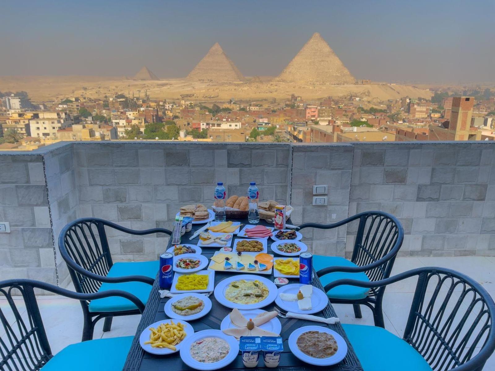 Jumeirah Pyramids View Inn Kafrat al Jabal Luaran gambar