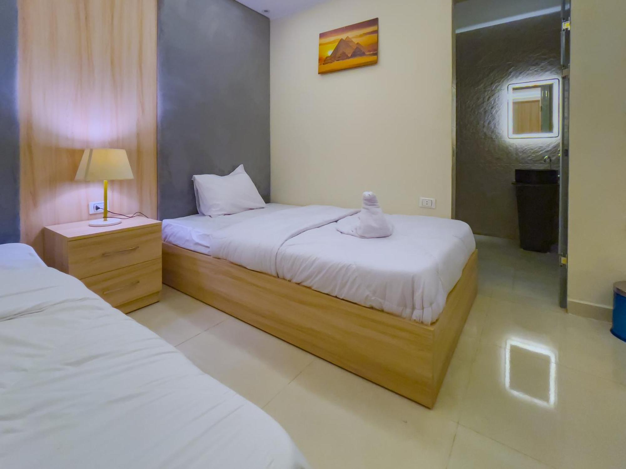 Jumeirah Pyramids View Inn Kafrat al Jabal Luaran gambar