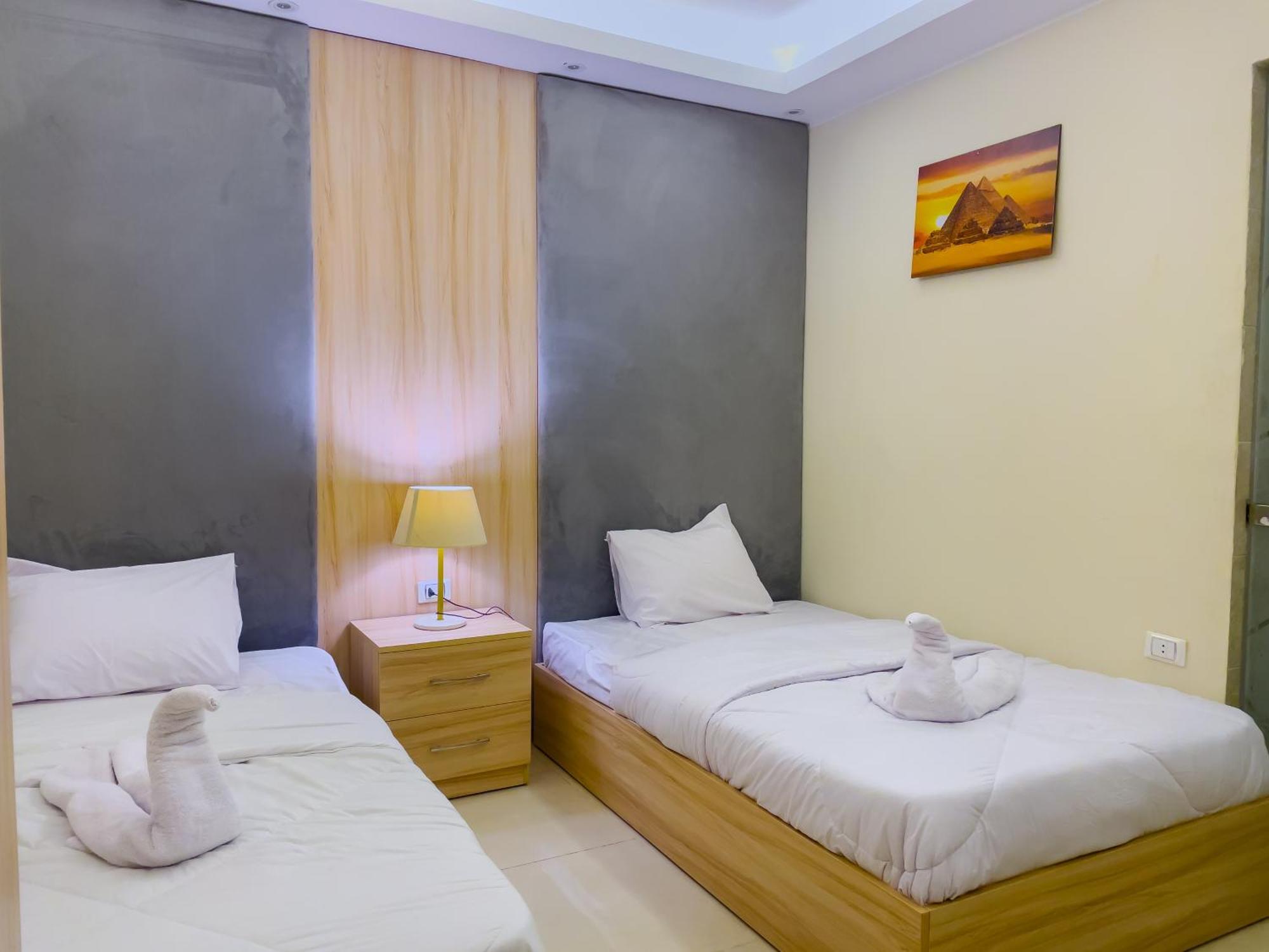 Jumeirah Pyramids View Inn Kafrat al Jabal Luaran gambar