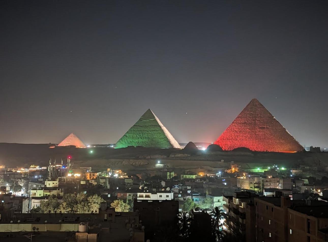 Jumeirah Pyramids View Inn Kafrat al Jabal Luaran gambar